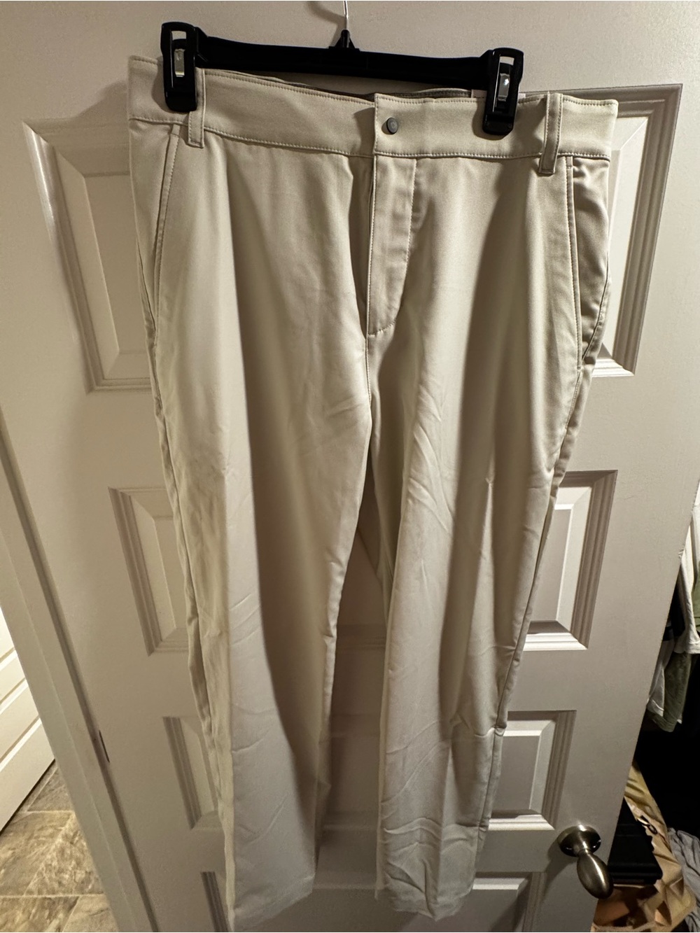 Nike Men's Cream Chinos